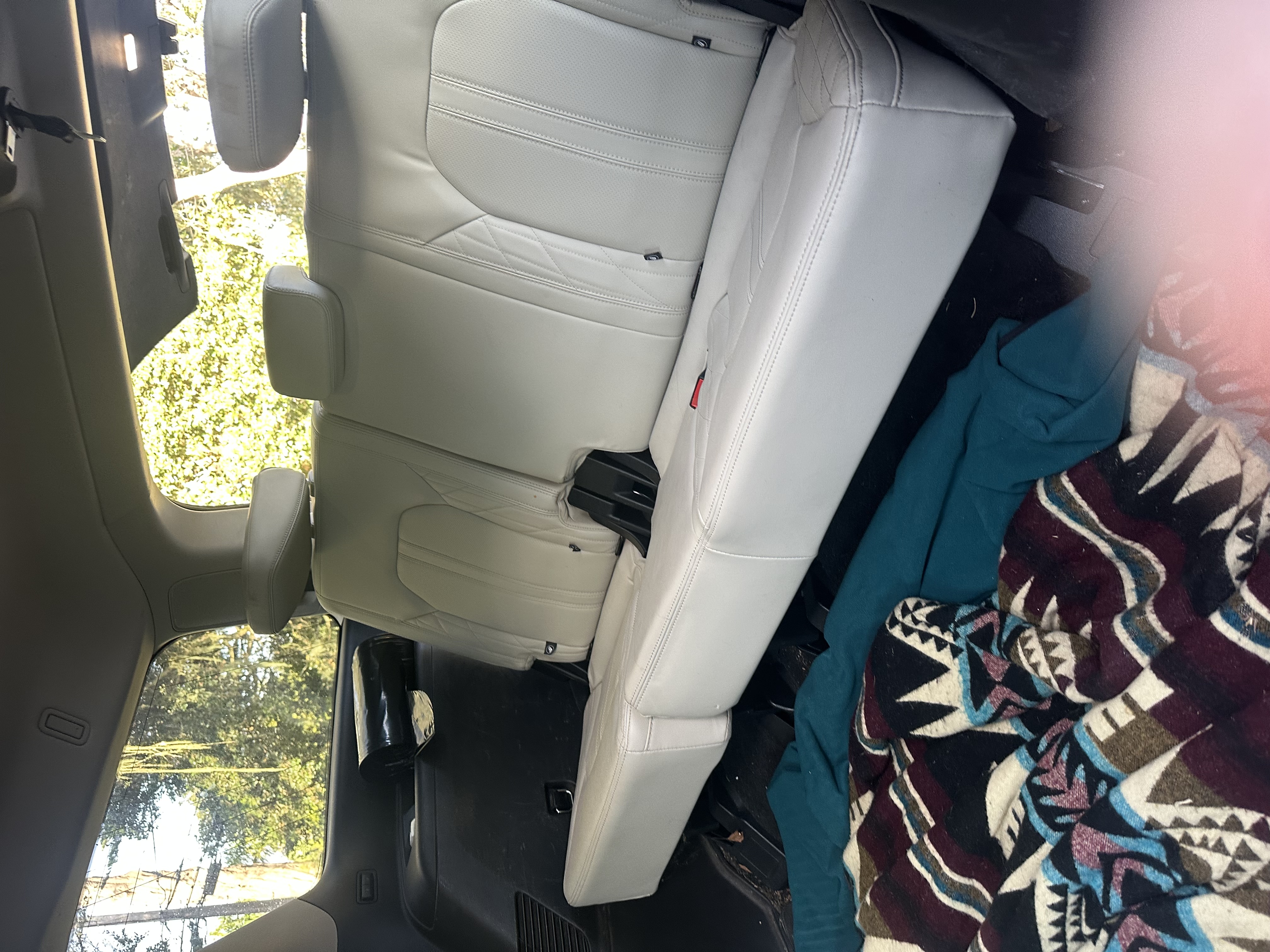 Used 2018 Ford Expedition Platinum AWD/4WD image 8