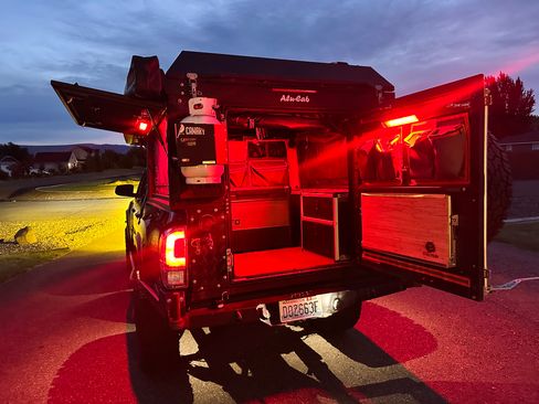 Used 2021 Toyota Tacoma TRD Off-Road w/ TRD Premium Off Road Package image 57