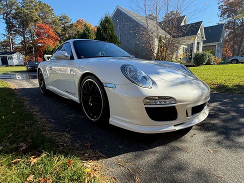 Used 2012 Porsche 911 GT3 RS image 2