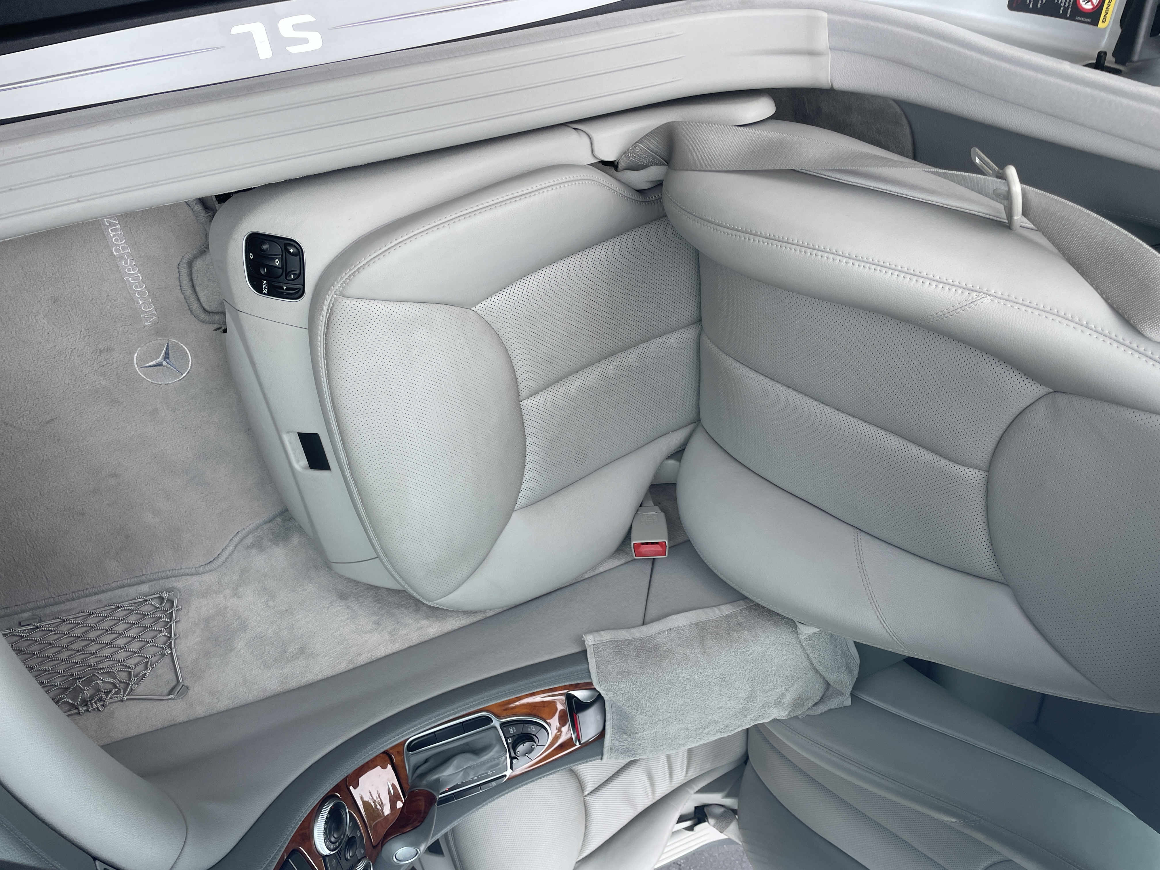 Used 2004 Mercedes-Benz SL 500 w/ AMG Sport Pkg image 13