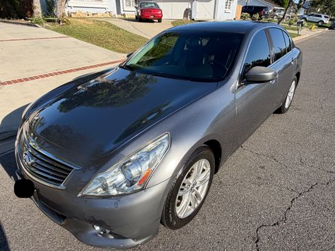 Used 2011 INFINITI G25 Journey w/ Moonroof Pkg image 4