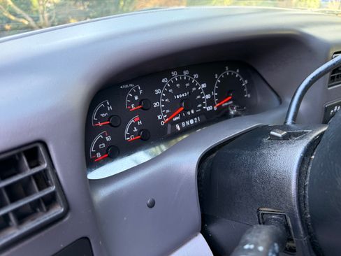 Used 2001 Ford F250 4x4 SuperCab Super Duty image 12