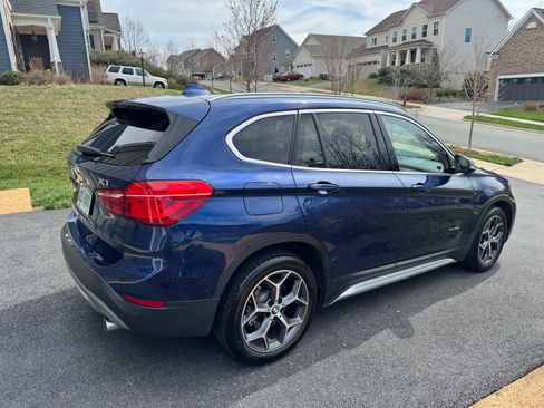 Used 2017 BMW X1 xDrive28i image 5