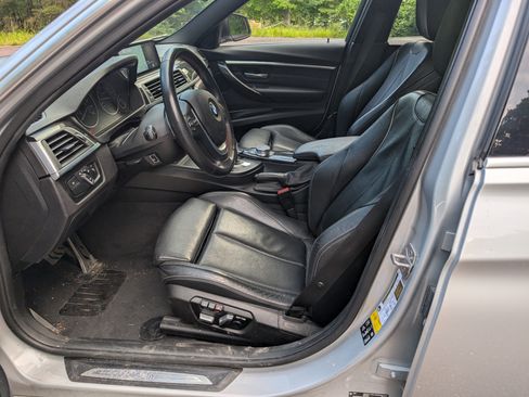 Used 2017 BMW 330i xDrive Sedan image 14