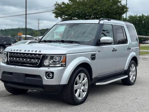 Used 2016 Land Rover LR4 HSE AWD/4WD image 9