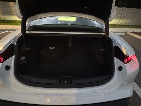 Used 2021 Porsche Taycan image 19