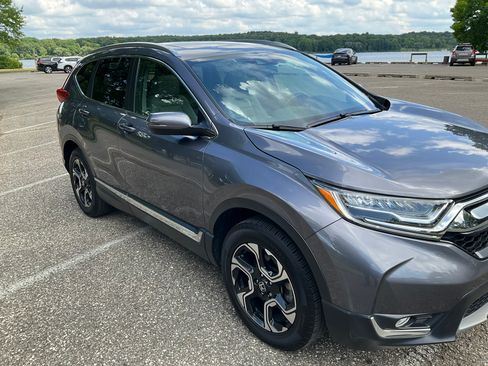 Used 2017 Honda CR-V Touring image 5