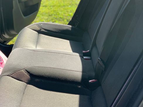 Used 2015 Dodge Charger SXT w/ Driver Confidence Group image 9