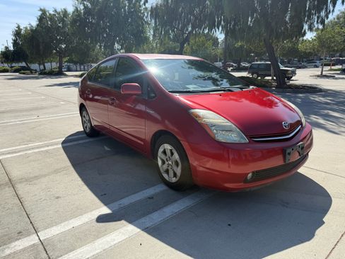 Used 2008 Toyota Prius Hatchback 4D image 4