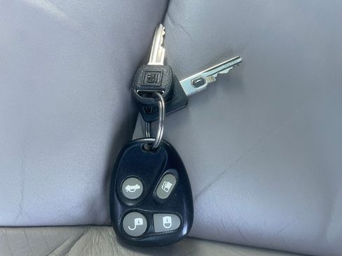 Used 1997 Cadillac Eldorado w/ Leather/Lumbar Pkg image 16