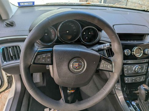 Used 2009 Cadillac CTS V image 9
