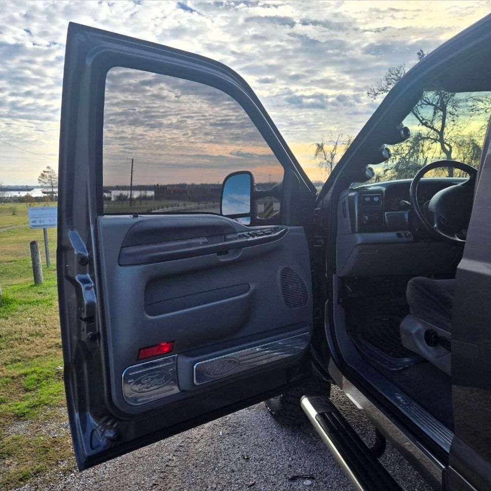 Used 2002 Ford F350 4x4 Crew Cab Super Duty image 14