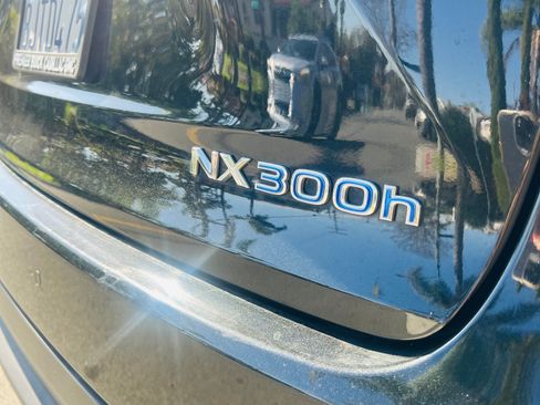 Used 2019 Lexus NX 300h AWD image 17
