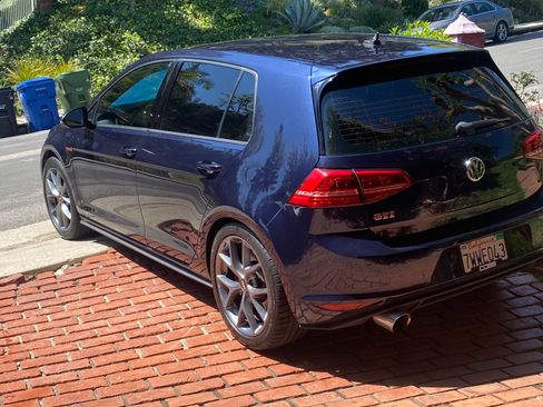 Used 2017 Volkswagen GTI Sport FWD image 1