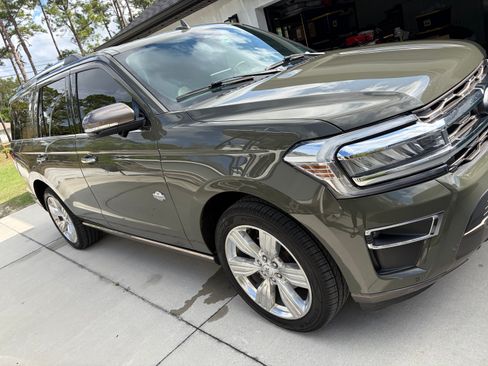 Used 2024 Ford Expedition King Ranch image 5