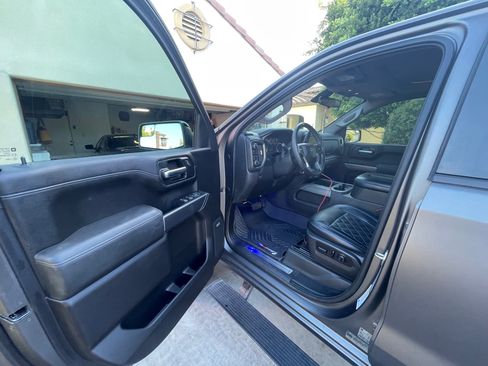 Used 2020 Chevrolet Silverado 1500 RST w/ All-Star Edition AWD/4WD image 9
