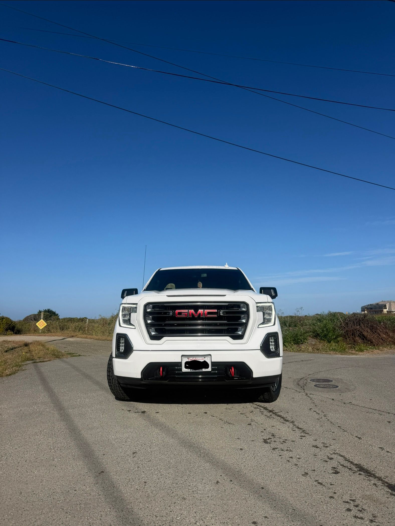 Used 2021 GMC Sierra 1500 AT4 AWD/4WD image 1