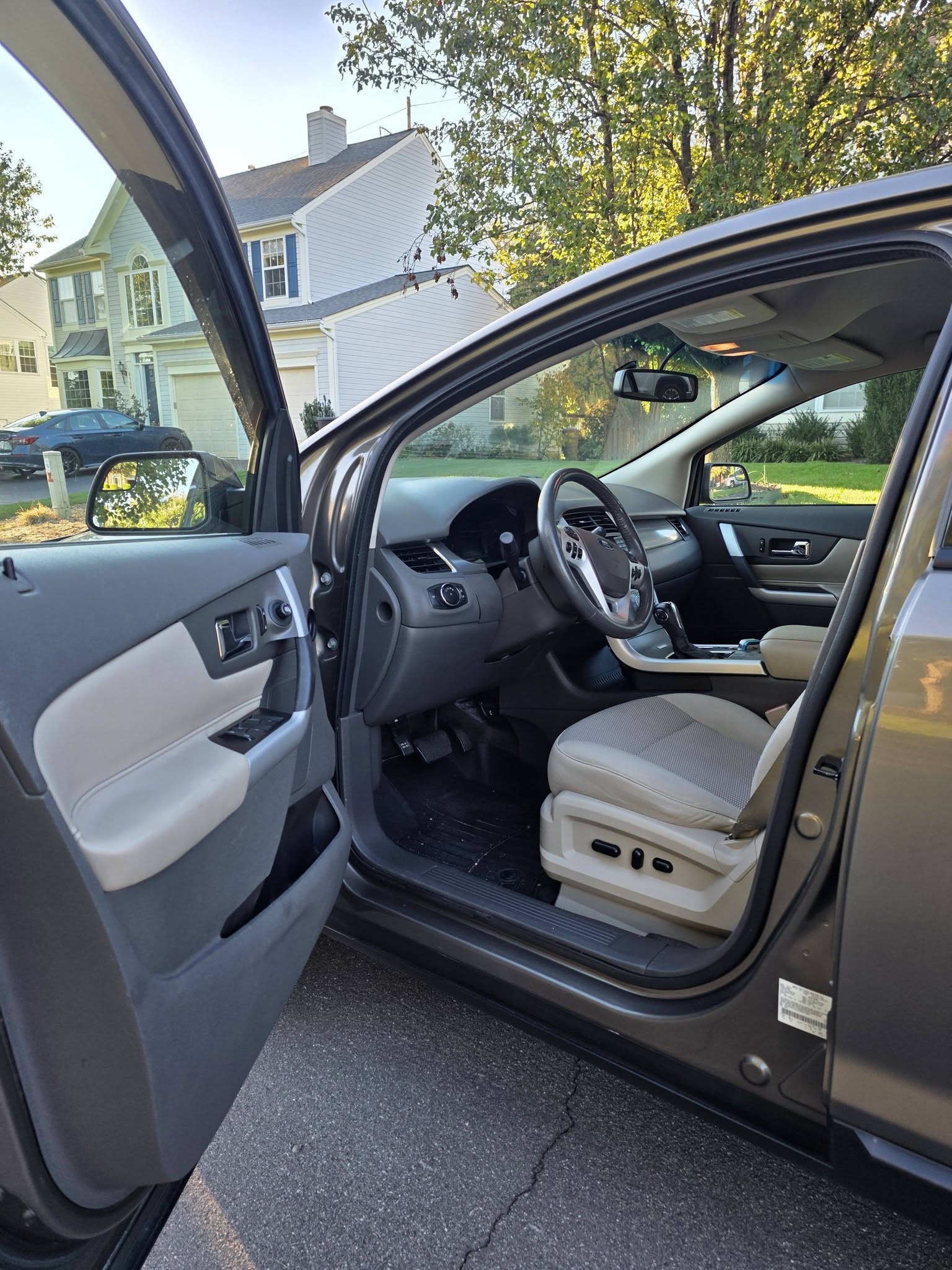 Used 2014 Ford Edge SEL FWD image 5