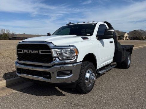 Used 2024 RAM 3500 Tradesman w/ Chrome Appearance Group image 1