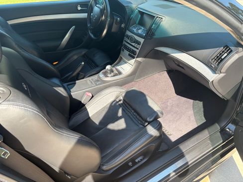 Used 2008 INFINITI G37 Sport w/ Premium Pkg RWD image 16