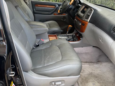 Used 2003 Lexus LX 470 4WD image 5