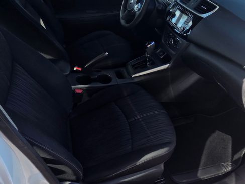 Used 2018 Nissan Sentra SV FWD image 13