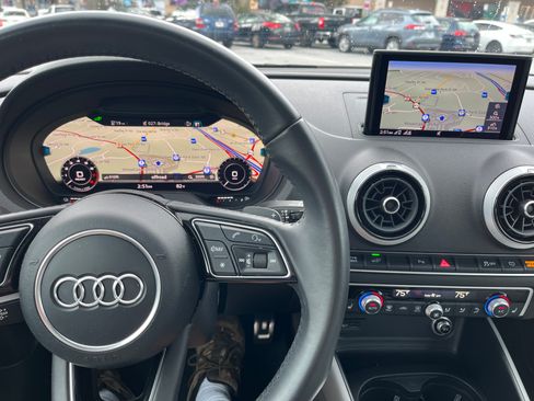 Used 2018 Audi A3 e-tron Premium Plus w/ Technology Package image 20