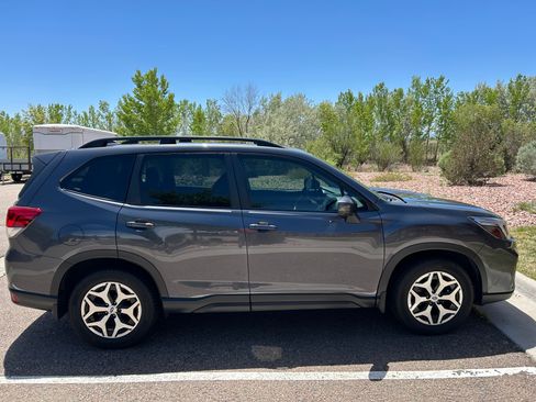 Used 2021 Subaru Forester Premium w/ Popular Package #1 AWD/4WD image 6