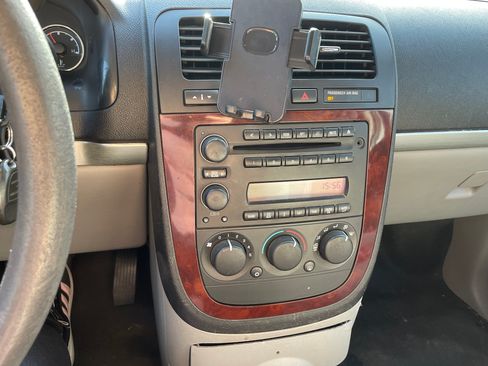 Used 2008 Chevrolet Uplander w/ Climate Package image 13