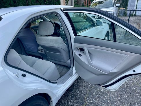 Used 2008 Toyota Camry Hybrid FWD image 15