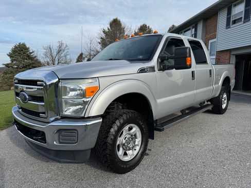 Used 2015 Ford F350 XLT image 1