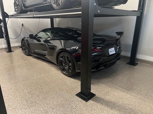 Used 2024 Chevrolet Corvette Z06 w/ Z07 Performance Package image 5