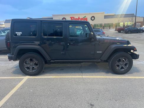 Used 2017 Jeep Wrangler Unlimited Rubicon image 6