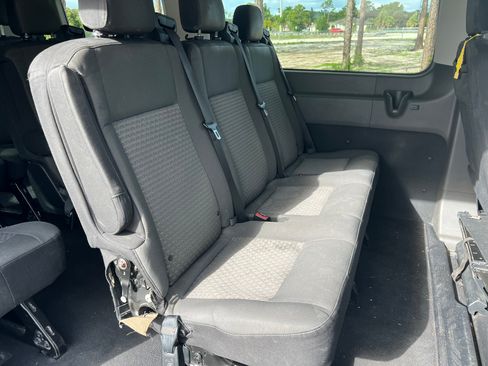 Used 2021 Ford Transit 350 XLT image 18