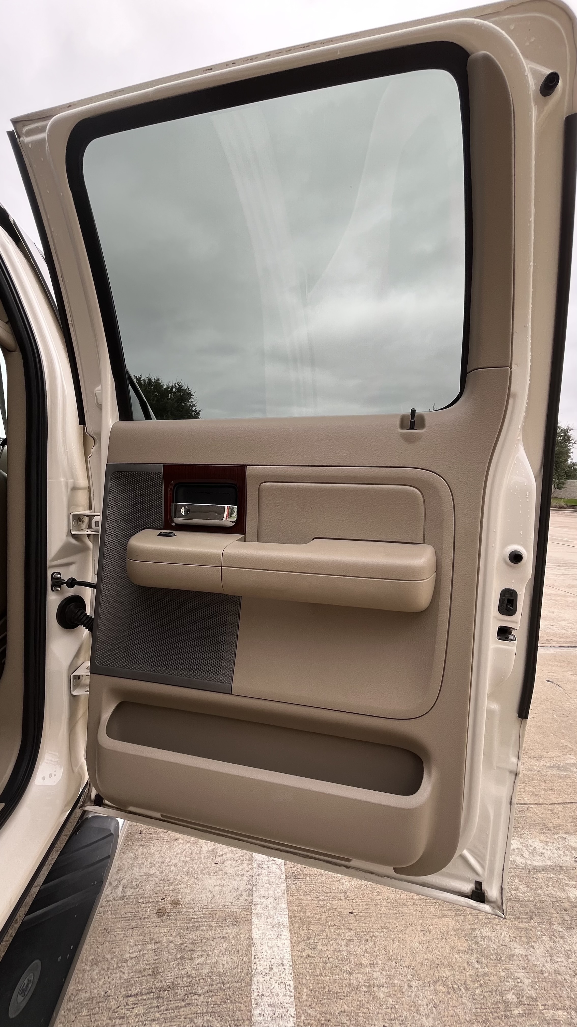 Used 2008 Ford F150 Lariat RWD image 24