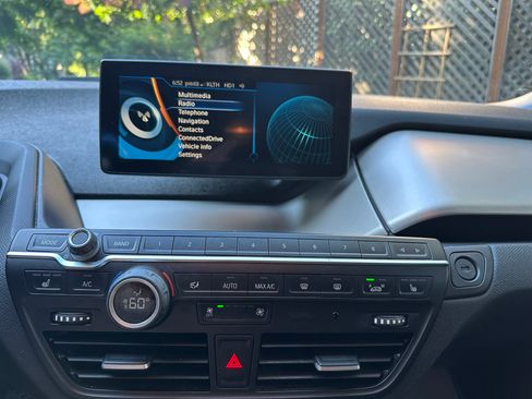 Used 2016 BMW i3 w/ Range Extender RWD image 24