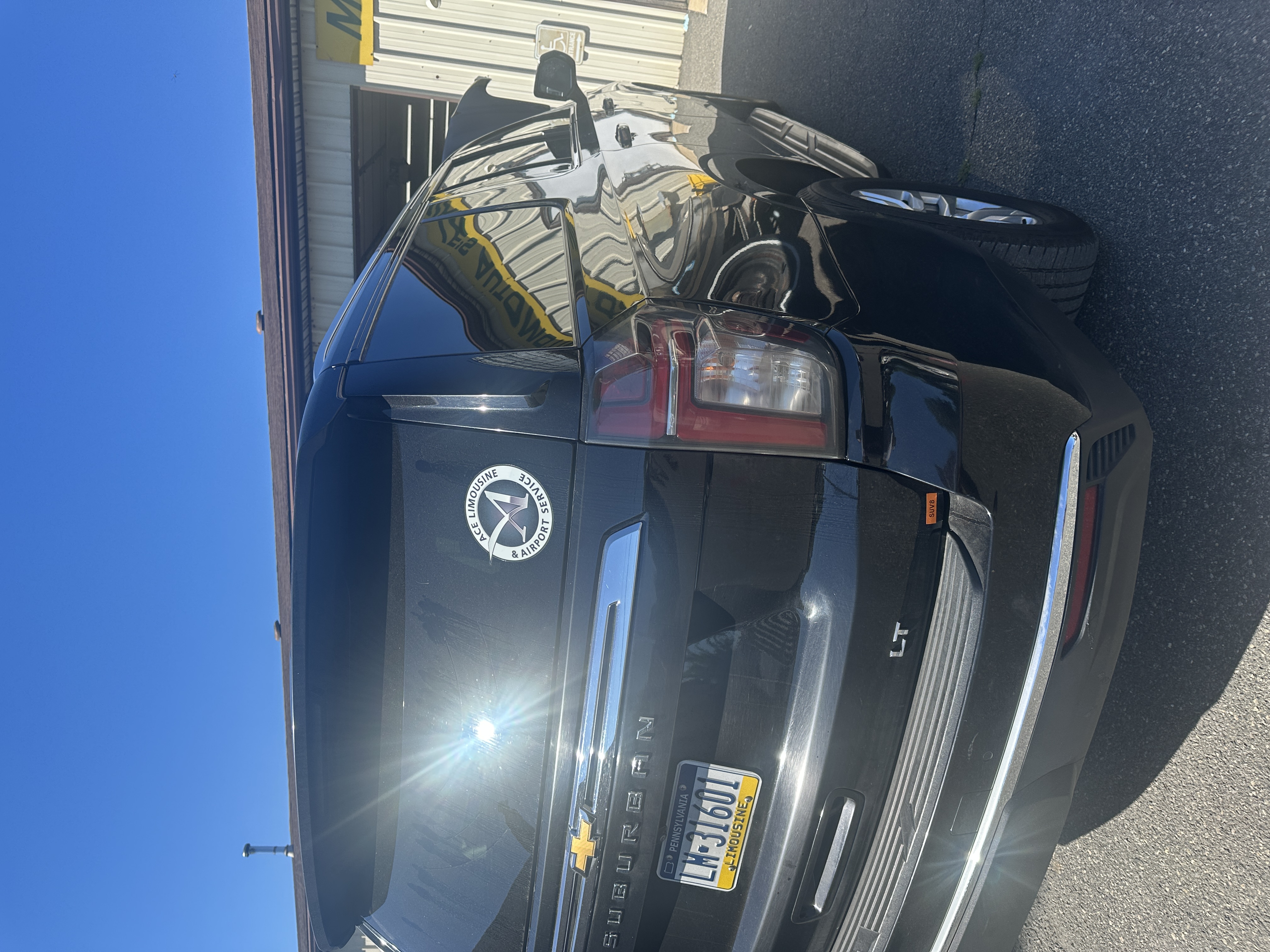 Used 2024 Chevrolet Suburban LT AWD/4WD image 5