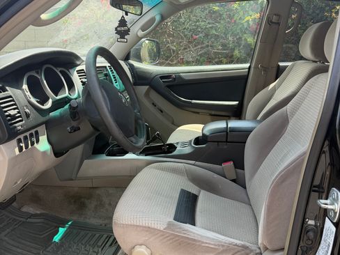 Used 2005 Toyota 4Runner Sport RWD image 9
