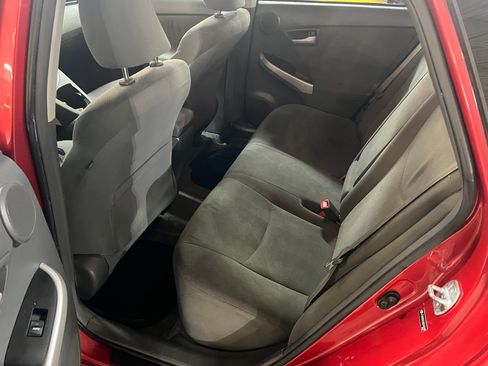 Used 2010 Toyota Prius Three image 4