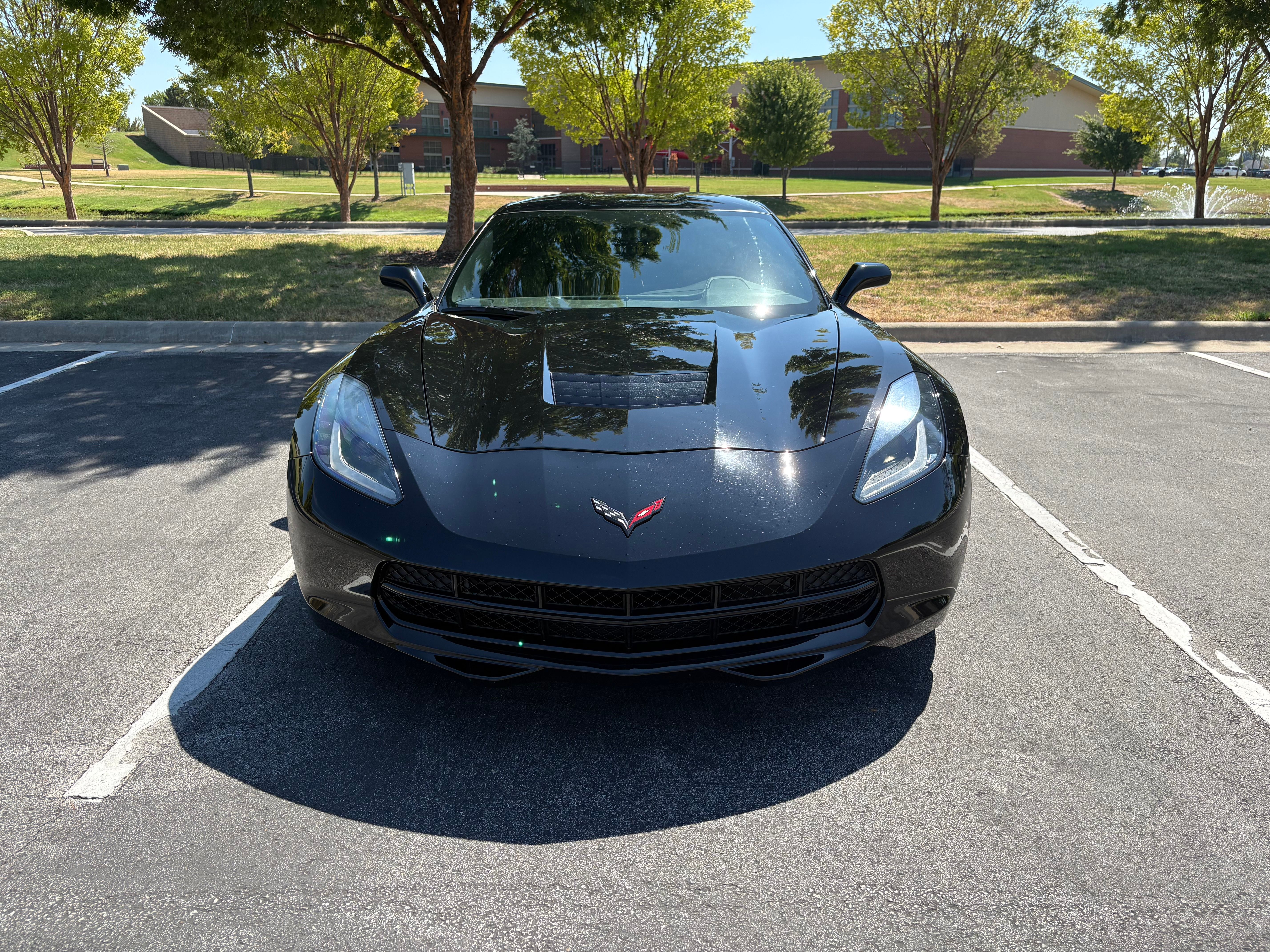 Used 2019 Chevrolet Corvette Stingray Coupe w/ Carbon Flash Badge Package RWD image 4