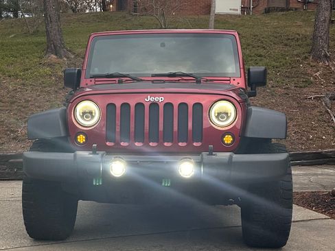 Used 2012 Jeep Wrangler Unlimited Sahara w/ Connectivity Group image 2