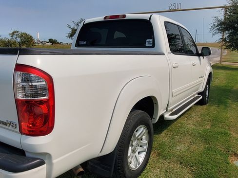 Used 2006 Toyota Tundra Limited image 10