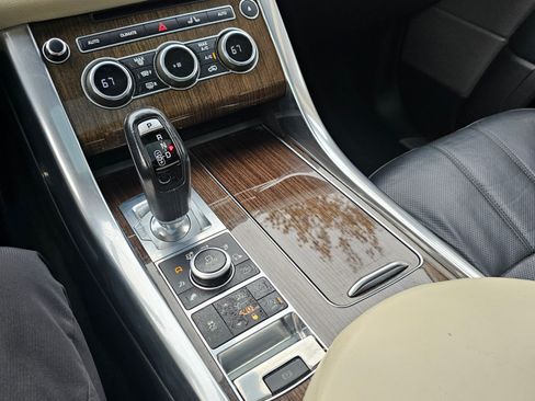 Used 2015 Land Rover Range Rover Sport Supercharged image 21