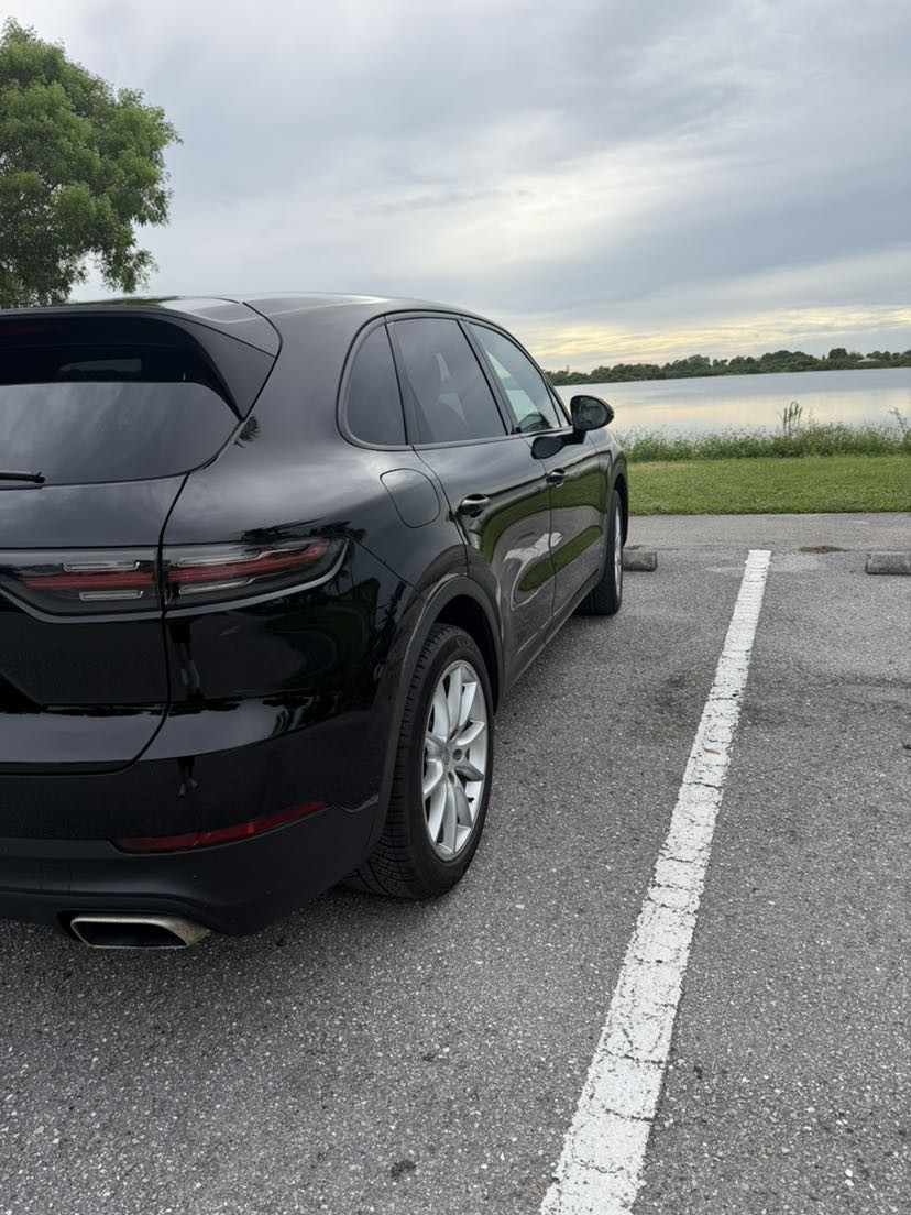 Used 2019 Porsche Cayenne AWD/4WD image 4