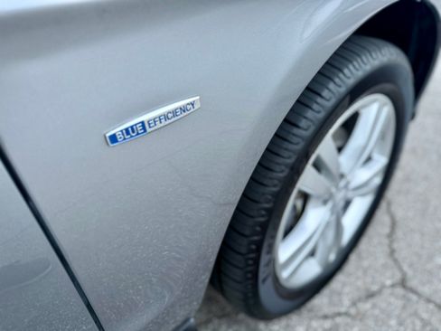 Used 2012 Mercedes-Benz ML 350 4MATIC image 10