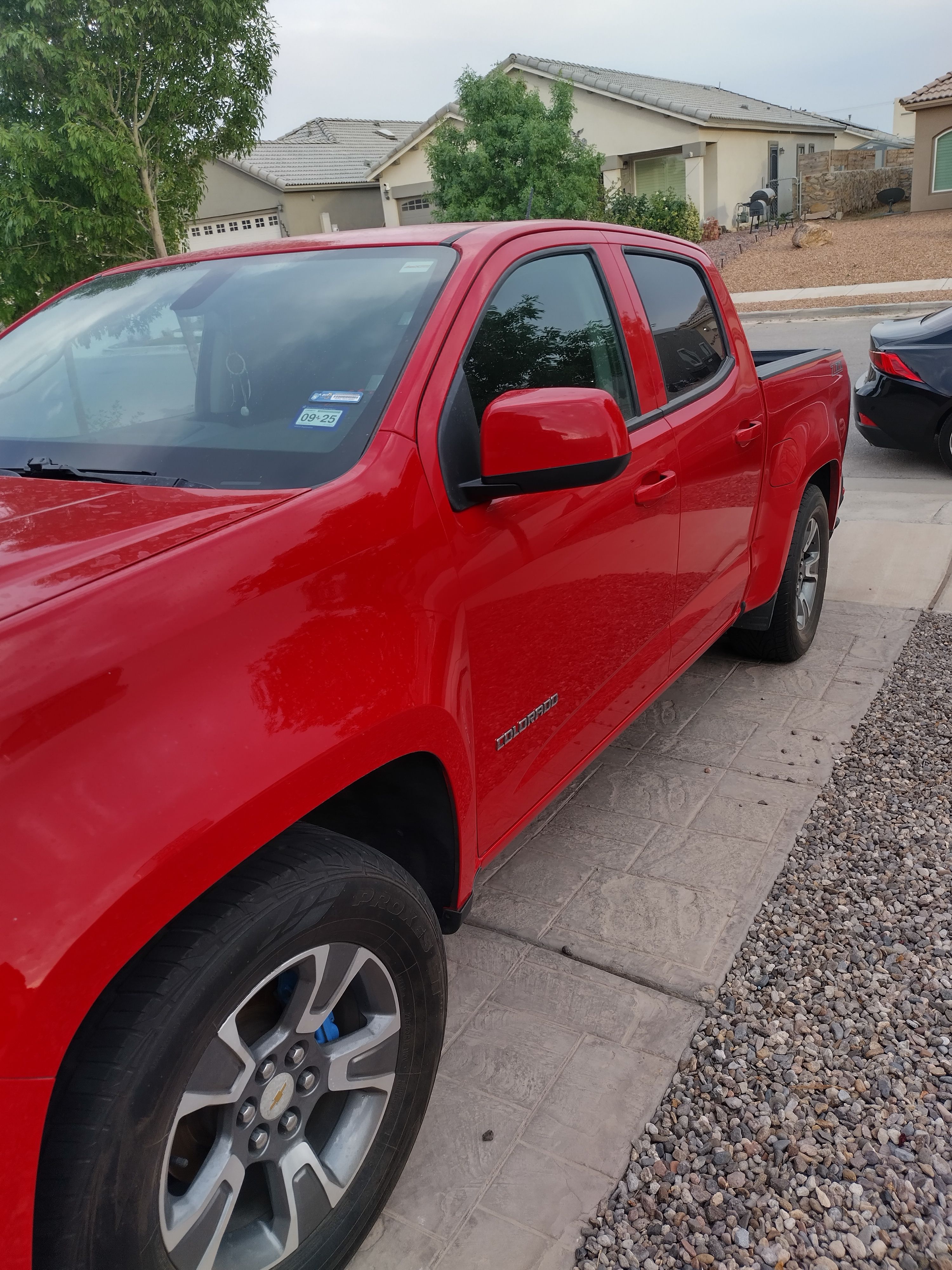 Used 2018 Chevrolet Colorado Z71 RWD image 9