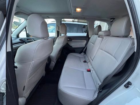 Used 2015 Subaru Forester 2.5i Limited w/ Popular Package #2 AWD/4WD image 14