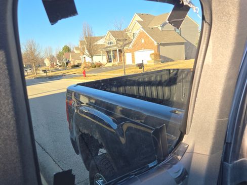 Used 2011 GMC Sierra 1500 SLE w/ All-Terrain Package image 16