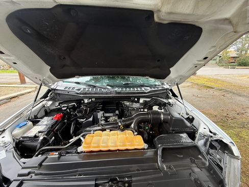 Used 2017 Ford F150 XLT w/ Equipment Group 302A Luxury image 14