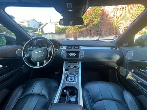 Used 2016 Land Rover Range Rover Evoque SE AWD/4WD image 10